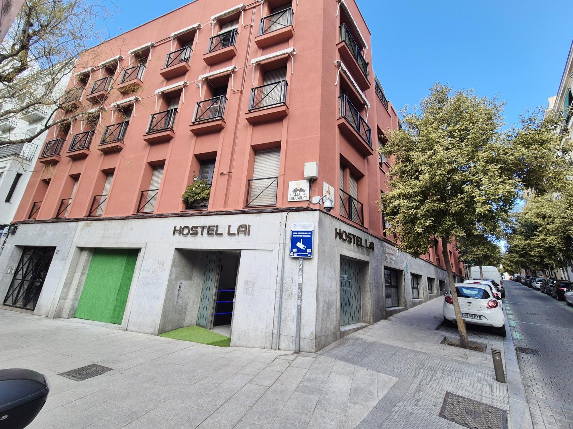Lai Hostel Madrid Exterior photo
